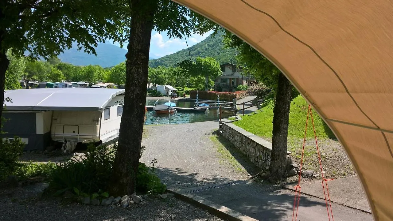 Hôtel Camping Darna à Porlezza 0*,